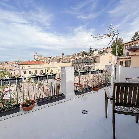 Romantic Duplex With Terrace And Great Views Жирона Экстерьер фото