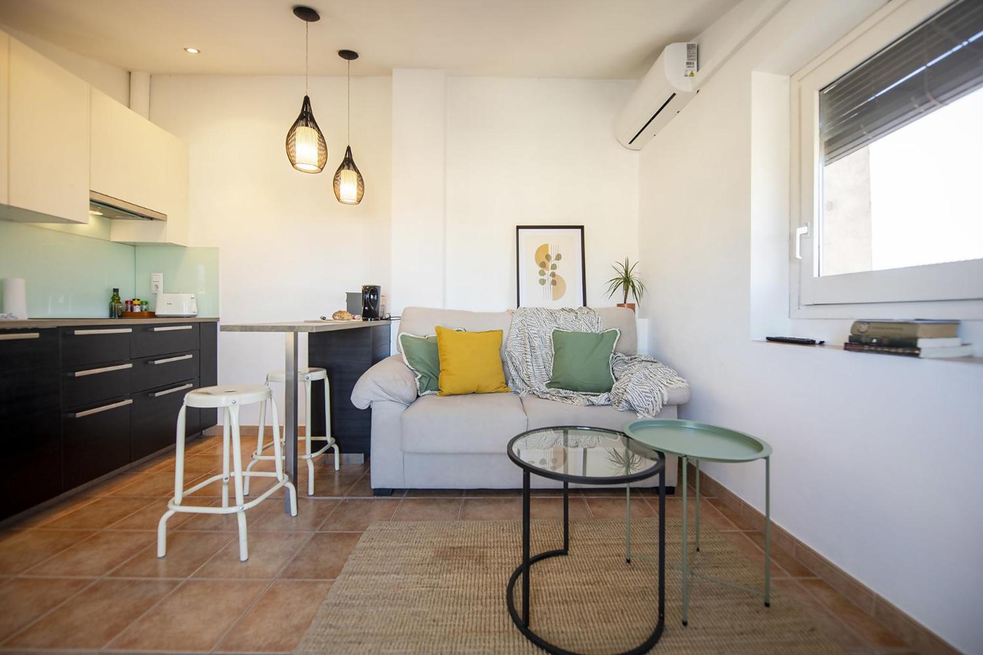 Romantic Duplex With Terrace And Great Views Жирона Экстерьер фото